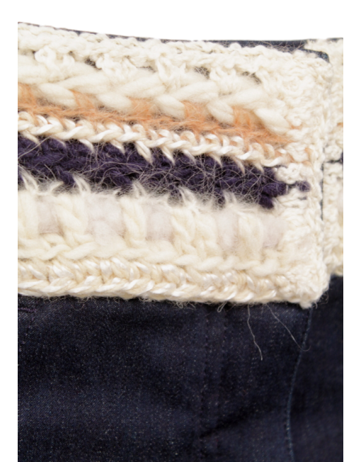 CHANEL LOW-RISE SKINNY JEANS - eKlozet Luxury Consignment