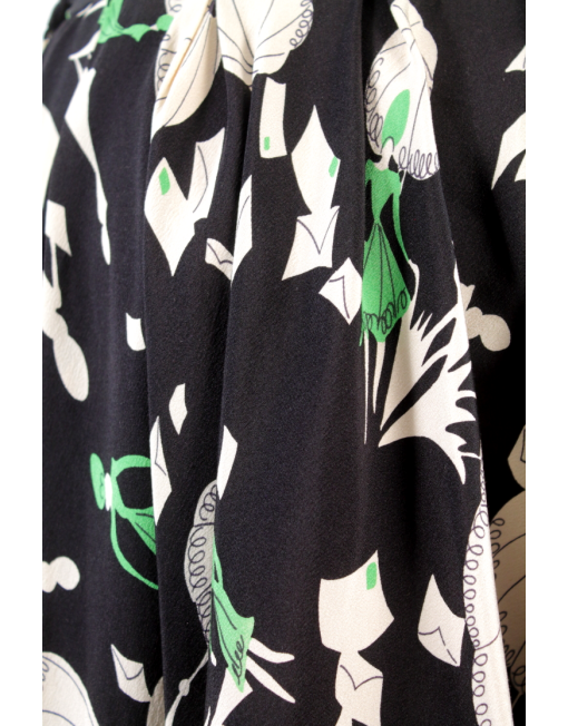CHRISTIAN DIOR SILK MINI SKIRT - eKlozet Luxury Consignment