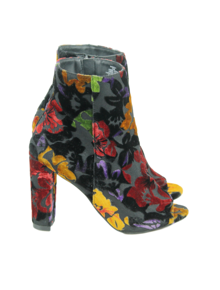 STEVE MADDEN Velvet Mannzo T Ankle Boots eKlozet