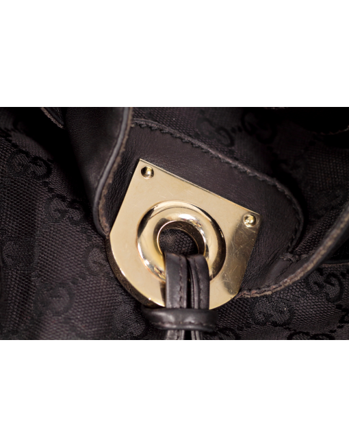 GUCCI GG MEDIUM INDY BAG - eKlozet Luxury Consignment