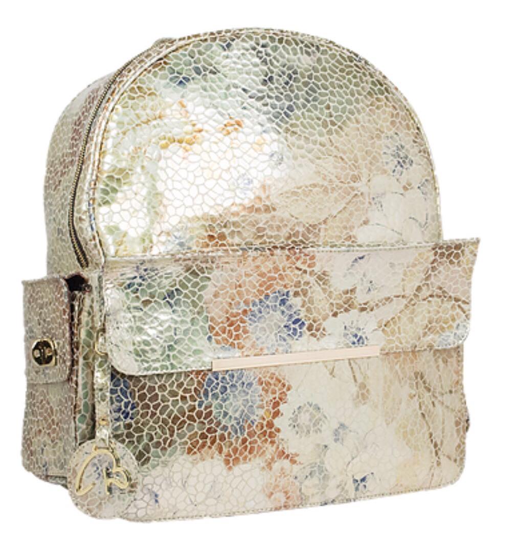 BENENATE COLLECTION LARGE BREANNA BACKPACK - eKlozet Luxury Consignment