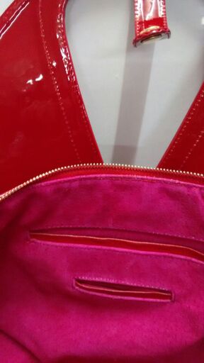 BENENATE COLLECTION LUCILLE PATENT TOTE - eKlozet Luxury Consignment