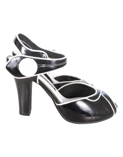 Chinese Laundry Patent Slingback Sandals - eKlozet Luxury Consignment