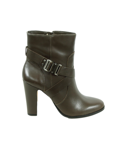 VINCE CAMUTO Leather Ankle Boots - eKlozet Luxury Consignment