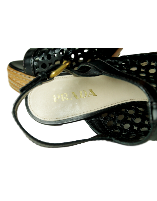 PRADA Woven Platform Slingback Sandals Logo - eKlozet Luxury Consignment