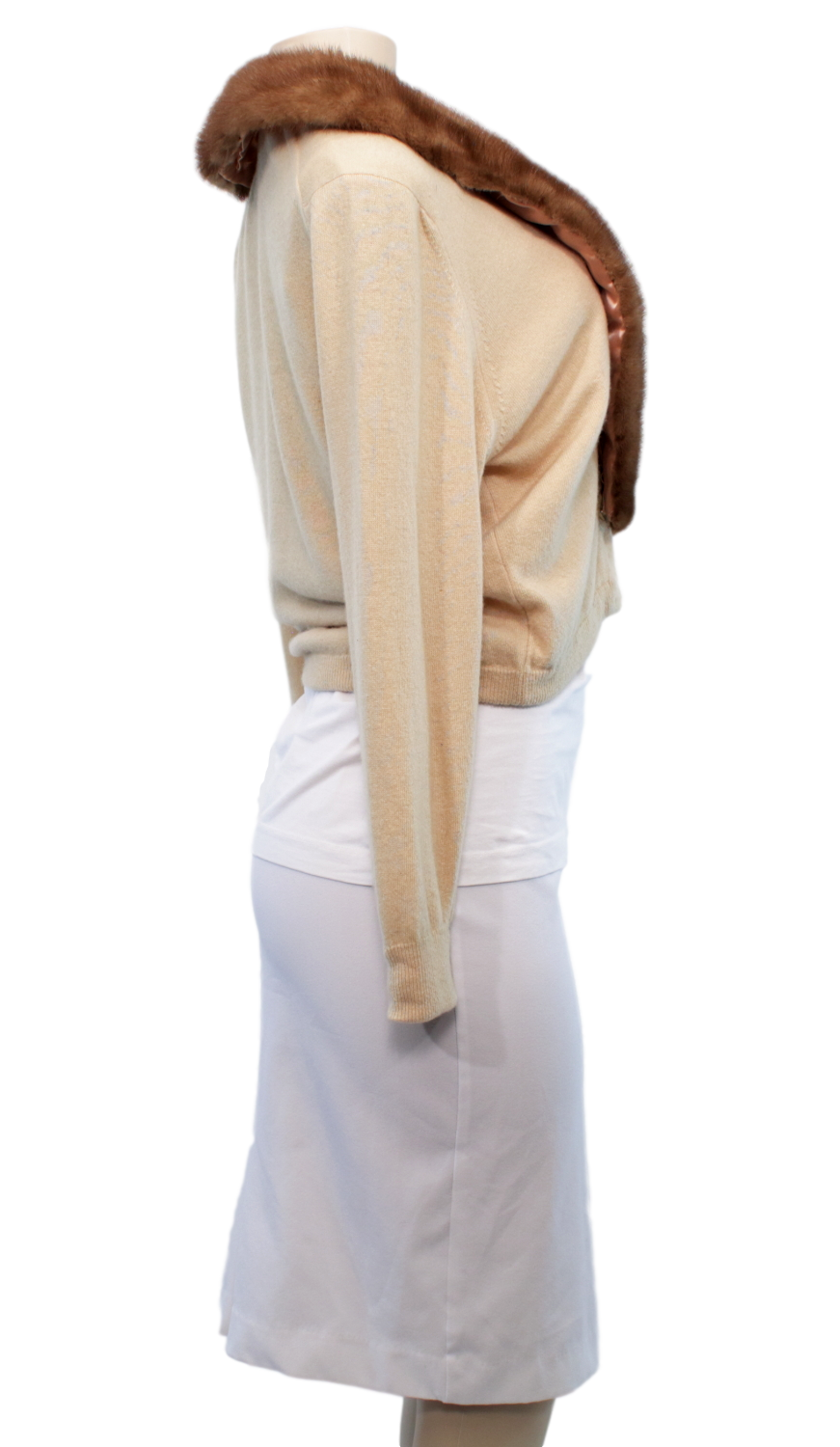 VINTAGE CASHMERE/MINK SWEATER - eKlozet Luxury Consignment