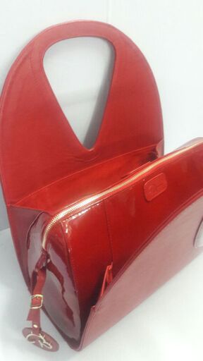 BENENATE COLLECTION LUCILLE PATENT TOTE - eKlozet Luxury Consignment