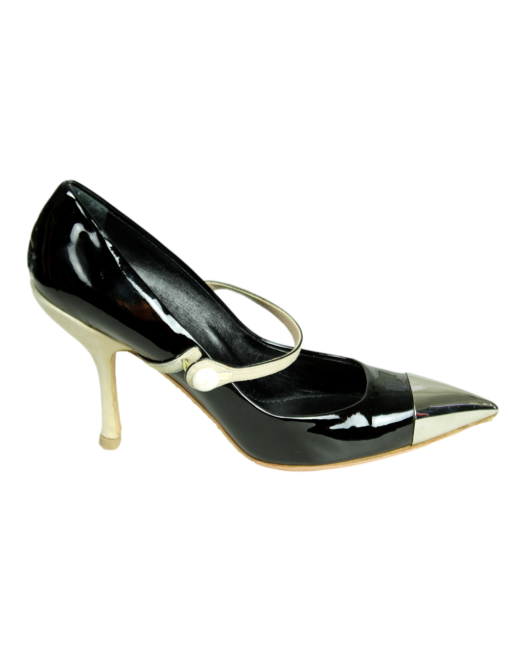 LOUIS VUITTON Pointed Toe Pumps Side