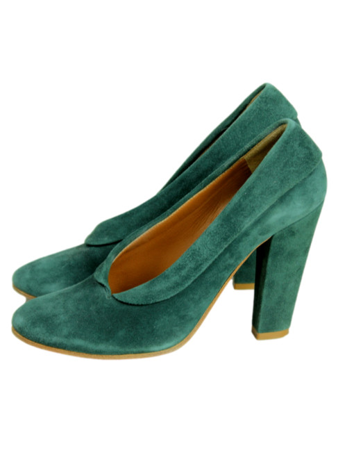 CHLOÉ Suede Pumps Left Side