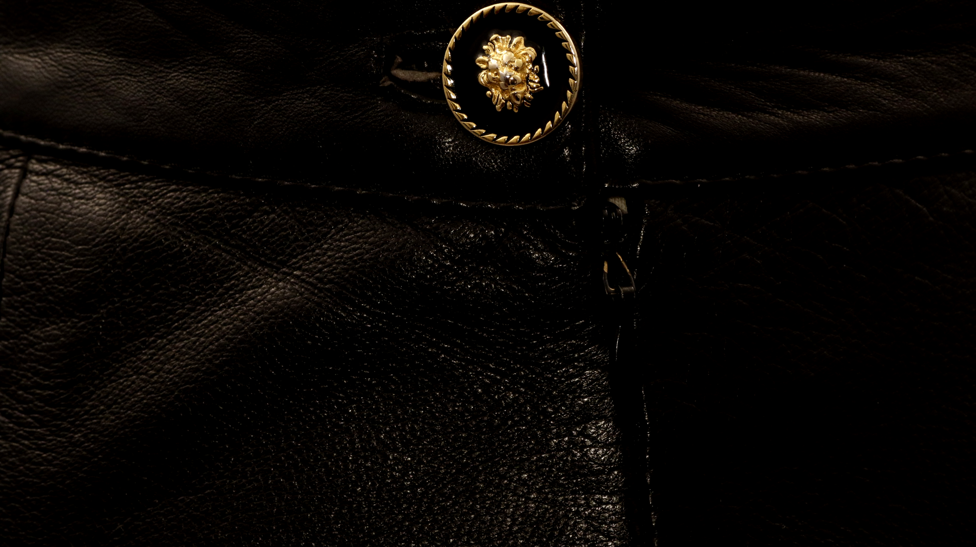 GIANNI VERSACE VERSUS LEATHER SKIRT - eKlozet Luxury Consignment
