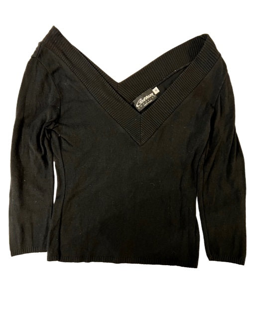 COTTON EMPORIUM V-Neck Sweater
