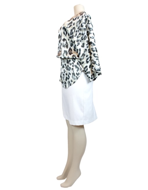 CHICO'S Abstract Blouse-Left Side- eKlozet Luxury Consignment Boutique