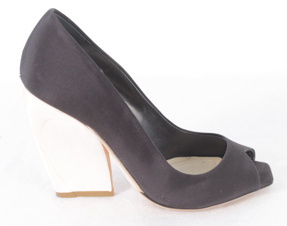 CHRISTIAN DIOR Eclipse Peep-Toe Pumps - eKlozet Luxury Consignment