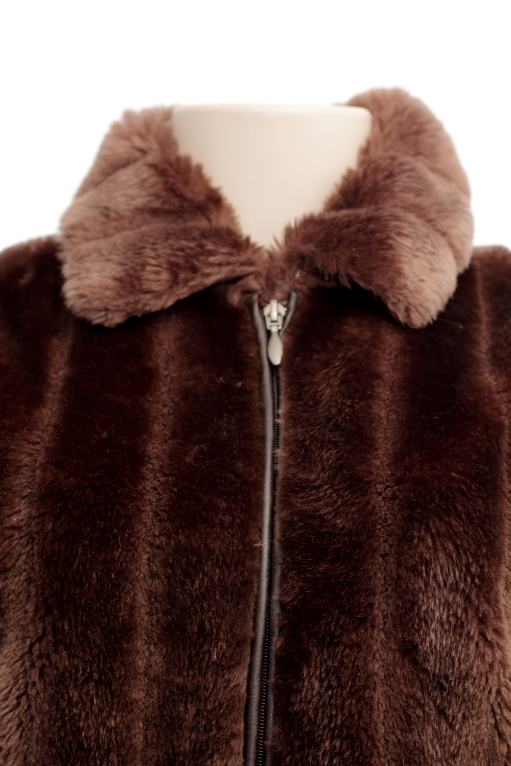 Essentials By Milano Faux Fur Vest - eKlozet Luxury Consignment