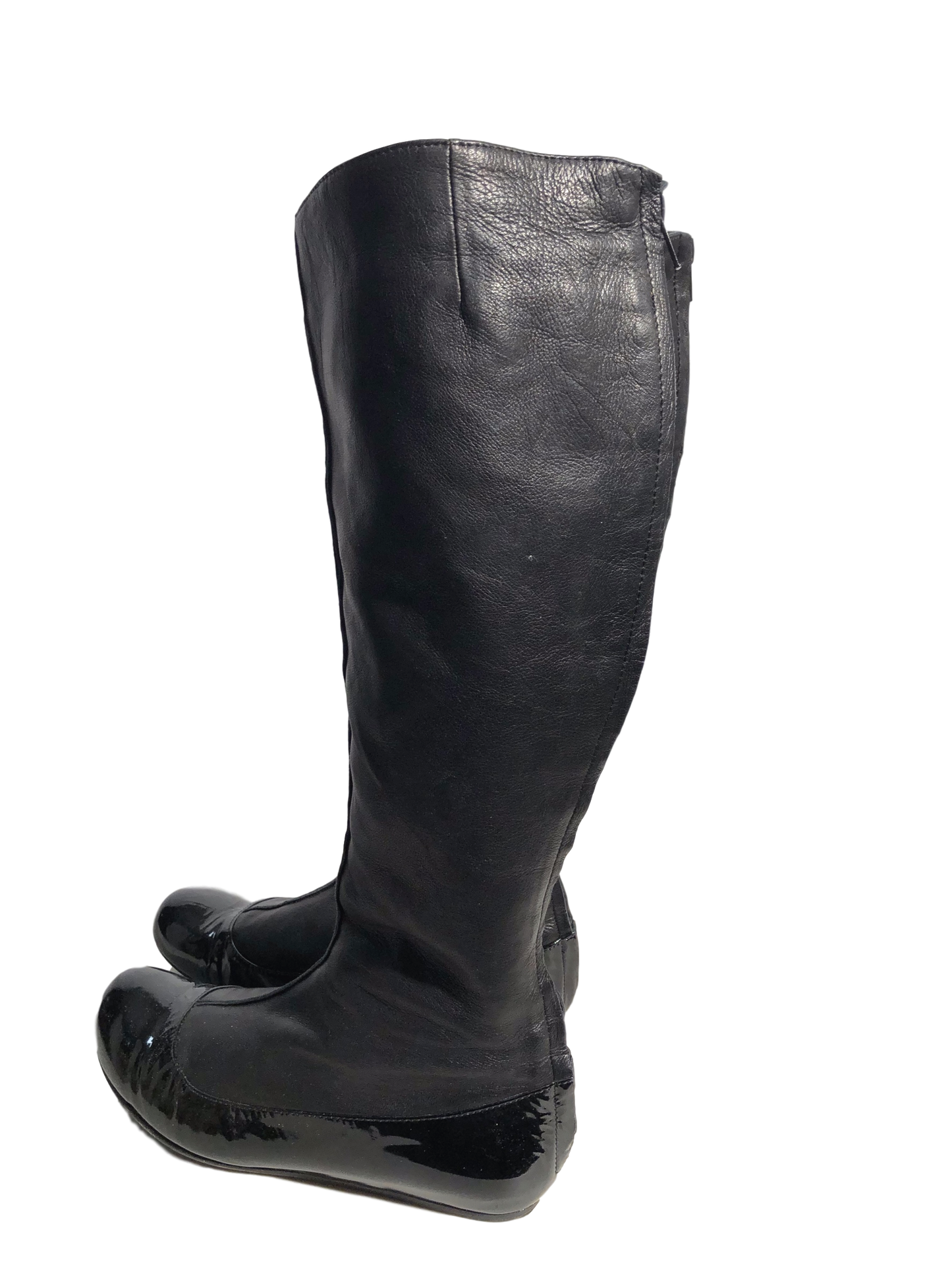 Lanvin Knee-High Leather Round-Toe Boots - eKlozet Luxury Consignment