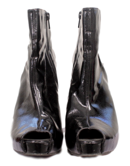CARLOS BY CARLOS SANTANA Patent Leather Ankle Boots - eKlozet Luxury Consignment