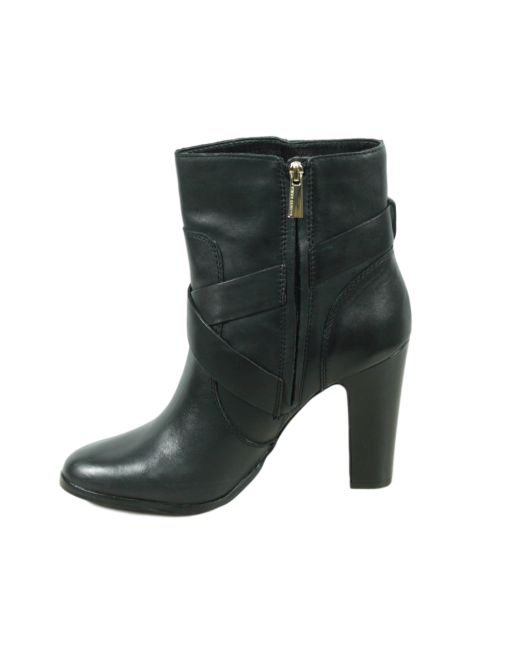 Vince Camuto Leather Ankle Boots - eKlozet Luxury Consignment