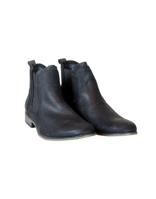 KENNETH COLE Pull On Boots Slant | eKlozet Designer Consignment