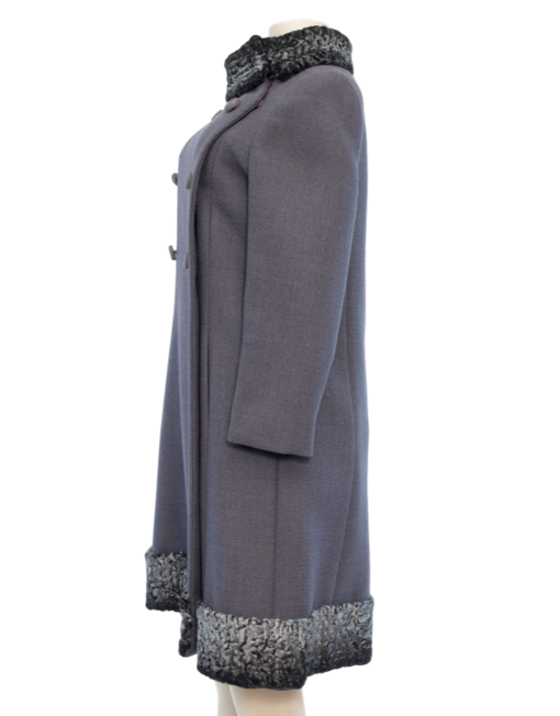 VINTAGE Tailored Coat Side - eKlozet Luxury Consignment