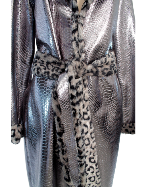 Marc Bauwer Metallic Coat Marc Bauwer Metallic Coat Front - eKlozet Luxury Consignment - eKlozet Luxury Consignment