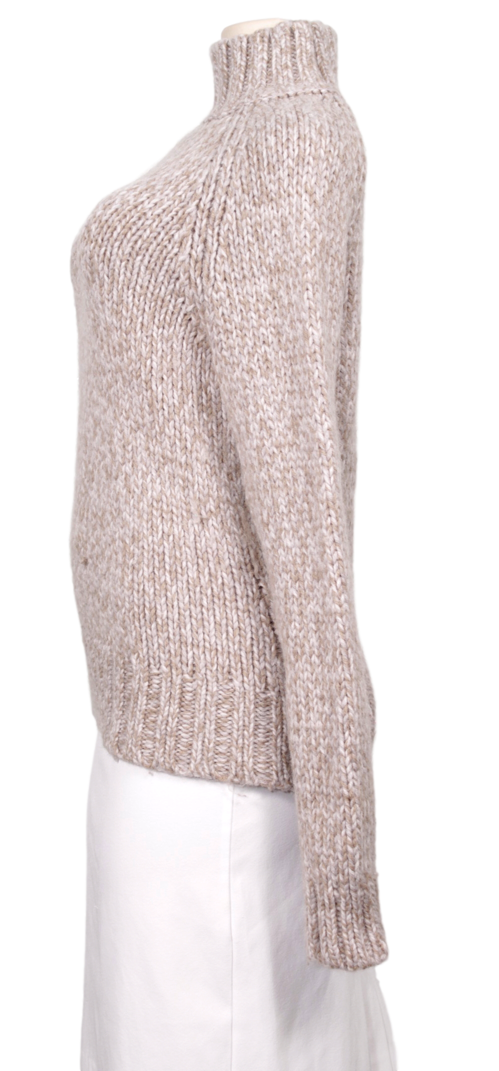 EAGLE'S EYE SWEATER - eKlozet Luxury Consignment