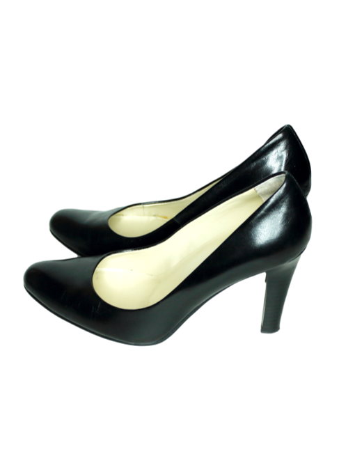 LAUREN RALPH LAUREN Round-Toe Pumps - eKlozet Luxury Consignment