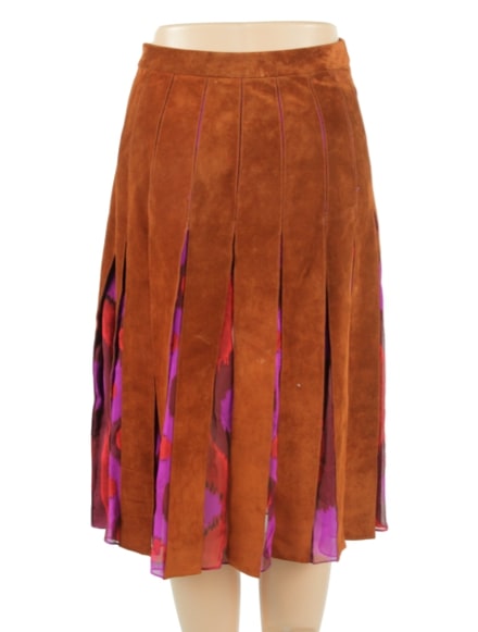 Diane Von Furstenberg Suede Pleated Knee-Length Skirt - eKlozet Luxury Consignment